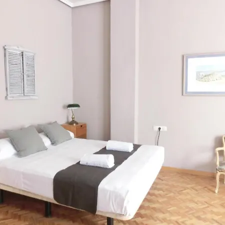 Apartment Total Bisbe *